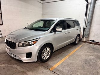 2016 KIA Sedona