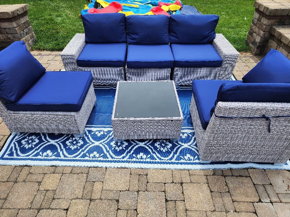 Outdoor Patio Sofa Set And Area Rug