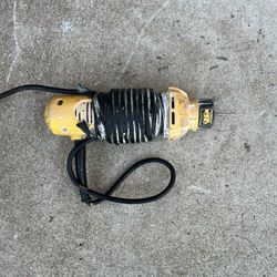 DeWalt Cut-Out Tool