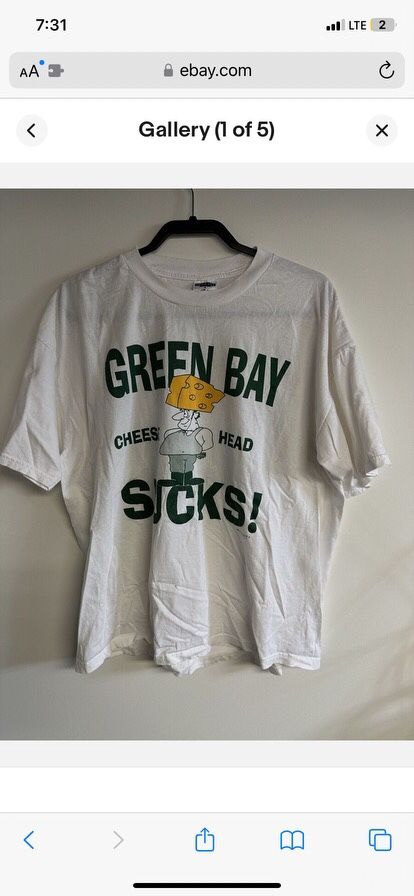Green Bay Sucks T Shirt