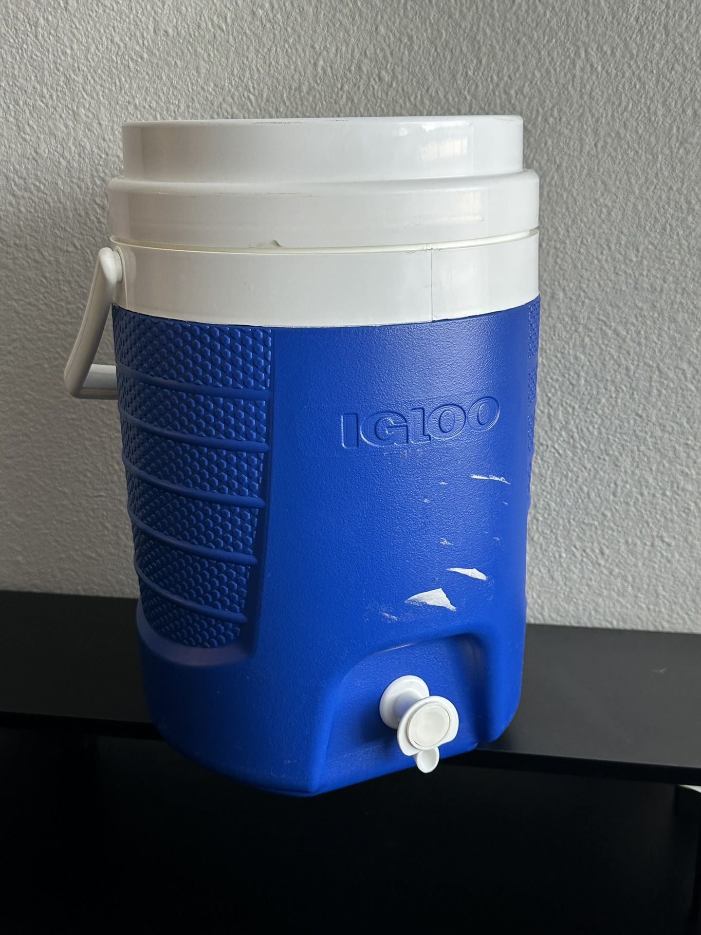 Igloo Water Cooler