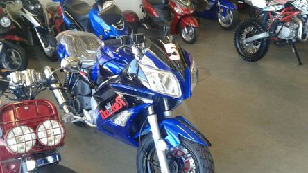 Revel ( Automatic motorcycle )