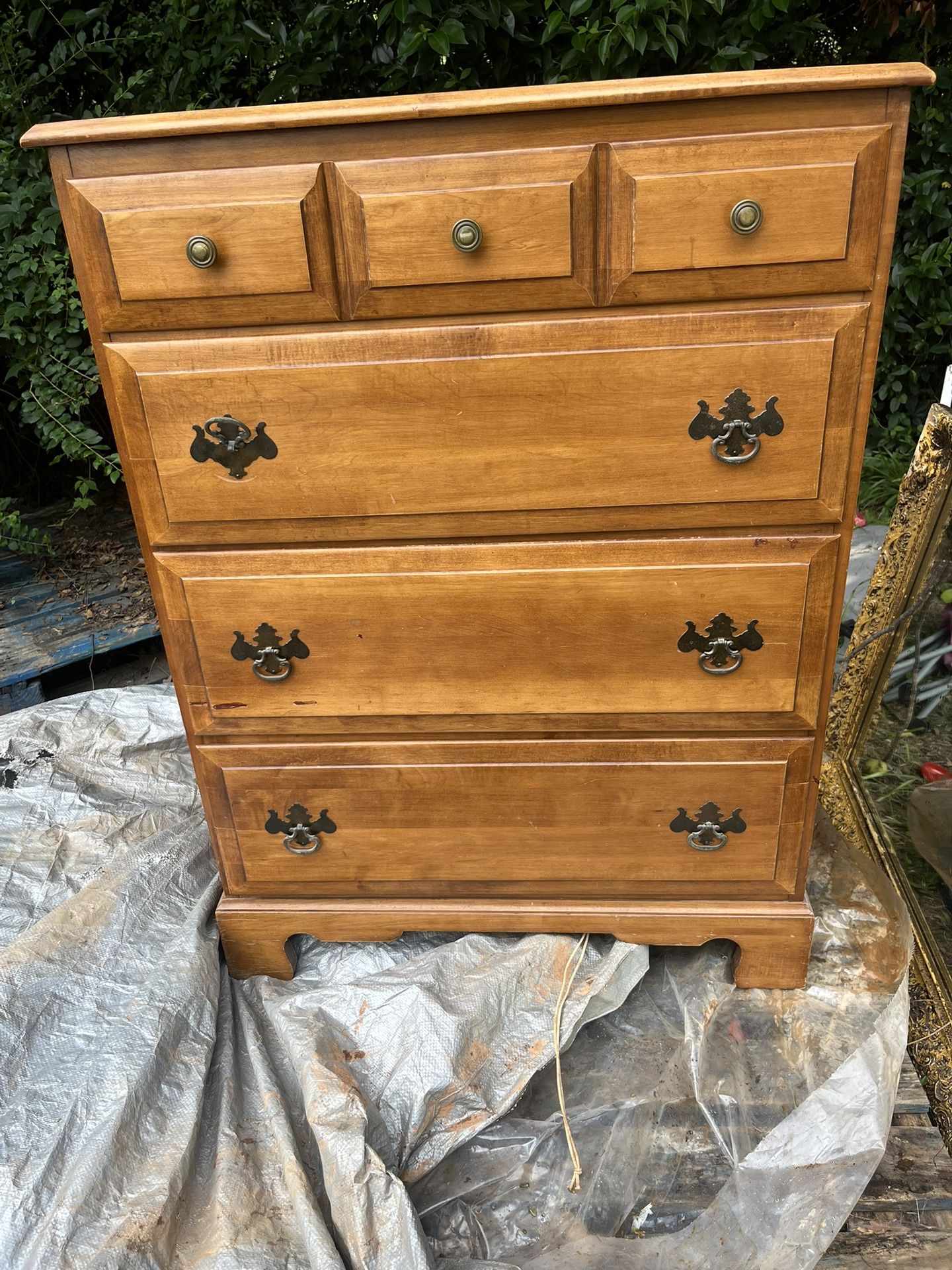 Dresser