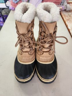 Women's Sorel Caribou Boots