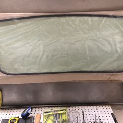 BMW Z3 Soft Top Plastic Back glass (plastic Oem)