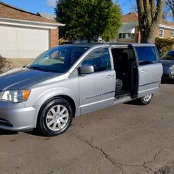 2015 Chrysler Town & Country