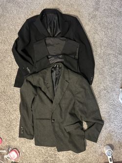 2 Suit Jackets & 2 Vests Lot Size L