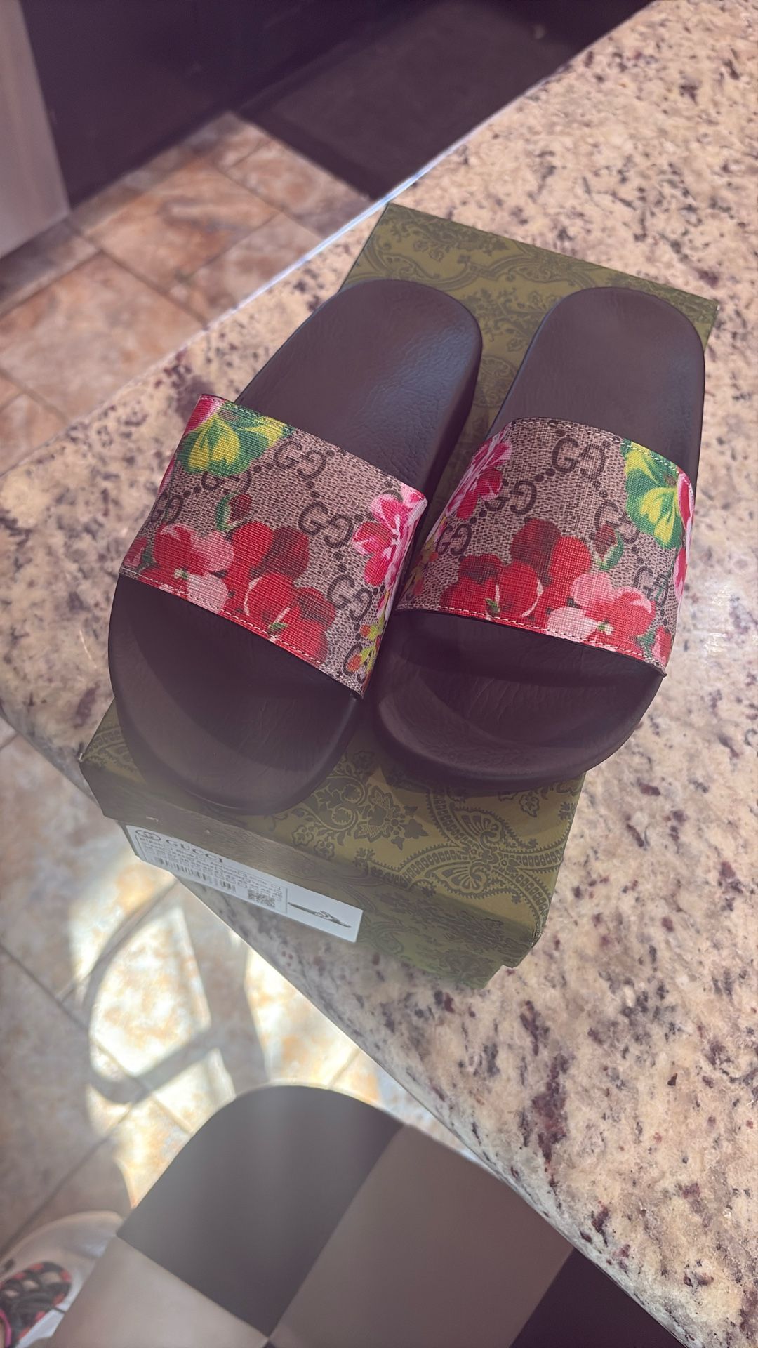 Gucci Slides