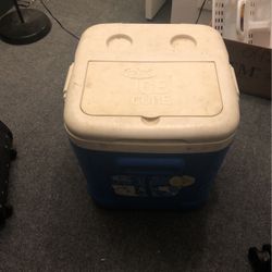 Igloo 48 Quarts Cooler