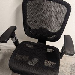 Staples Ergonomic Mesh Office Chair