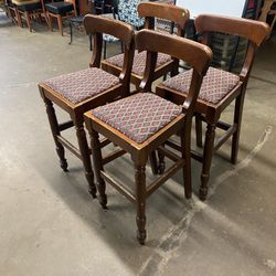 4x Barstools 