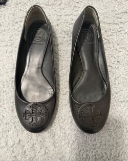 Tory Burch Black Leather Ballet Flats - like new, size 8