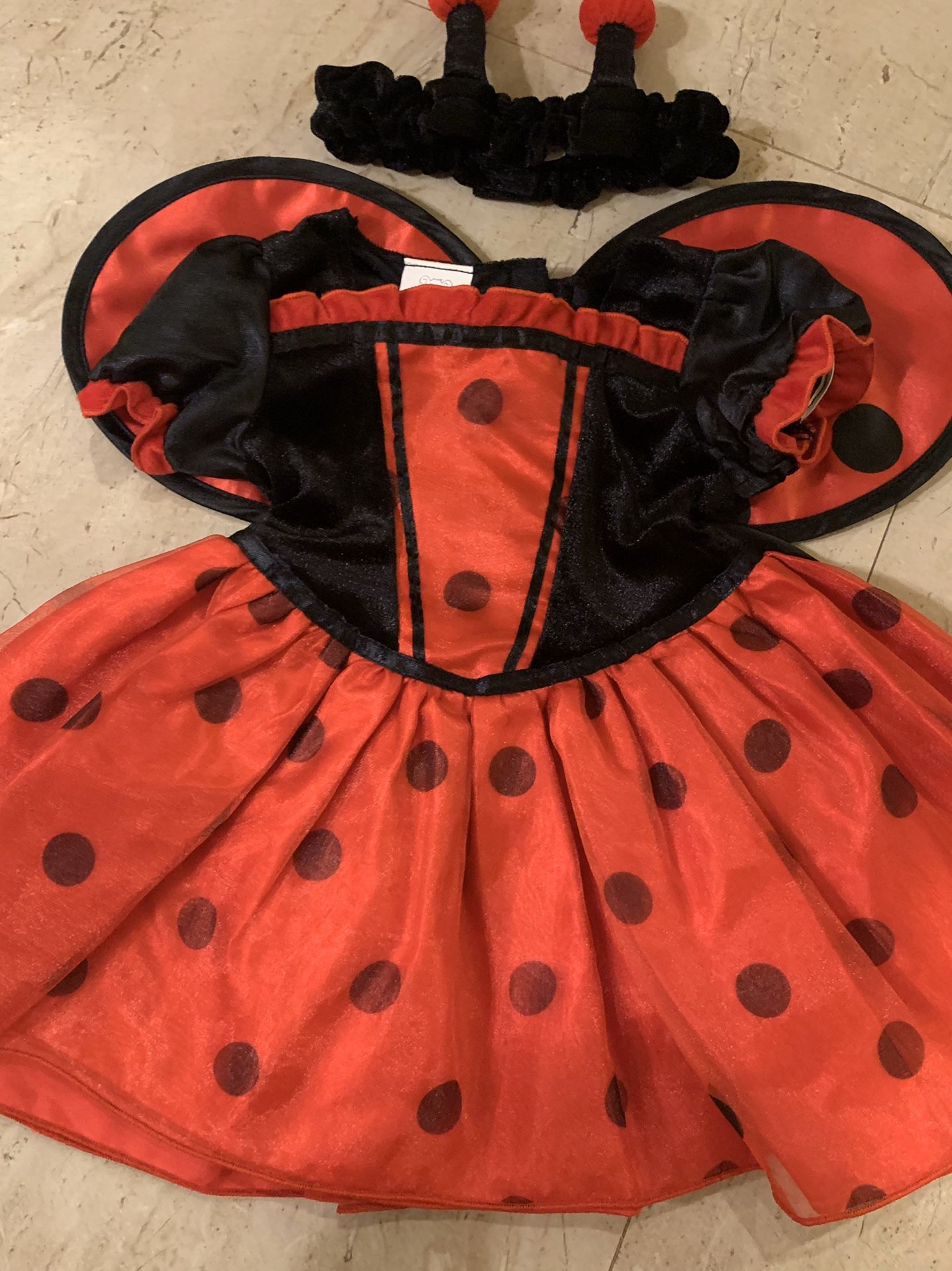 Ladybug costume 6-9 months