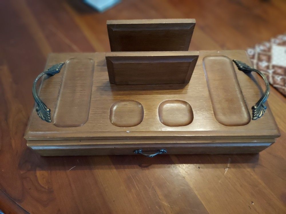 Small Letter And Office Supplies Organizer