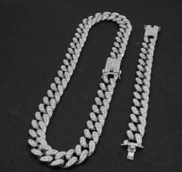 New 18 k white gold Cuban link bracelet and chain