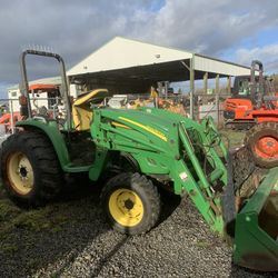 John Deere 4520 Tractor