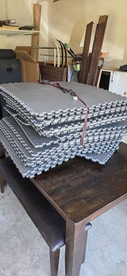 Gymnastics Puzzle Mats 20 x 3'x3'