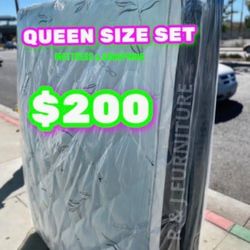 Queen Size Mattress And Boxspring 