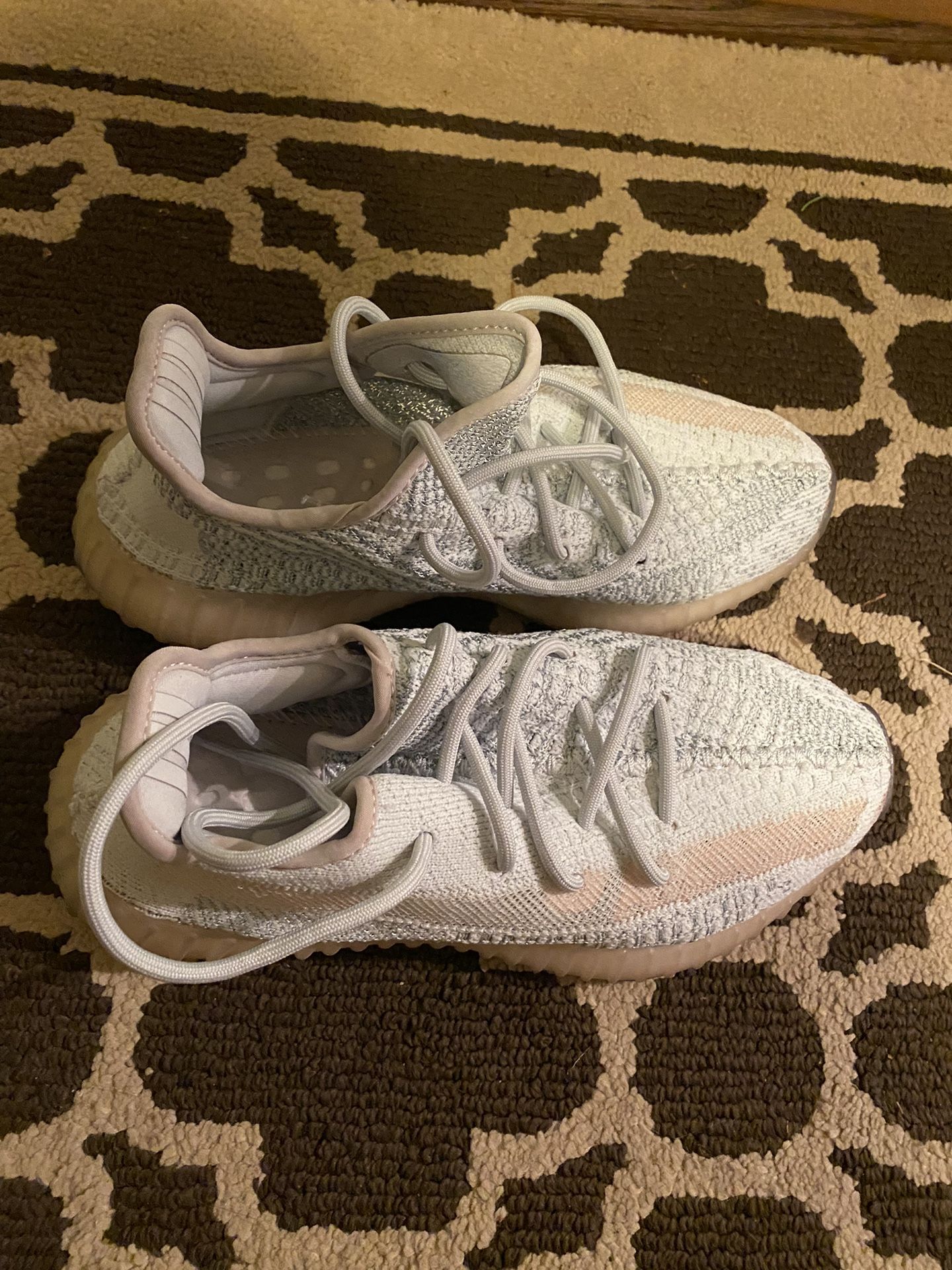 Size 6.5 - adidas Yeezy Boost 350 V2 Cloud White Reflective Unisex Adult