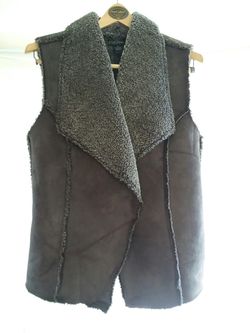 Women's Design 365 Faux Shearling Vest - Size M