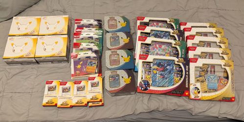 Pokémon 30th Celebrations Collection Lot