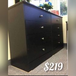 8 Drawer Dresser 