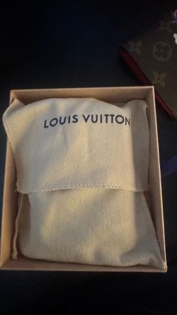 Authentic wallet 100% authentic