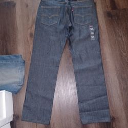 Levis 514