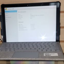 Microsoft  Surface 16gb With  Keyboard  And Power Cord