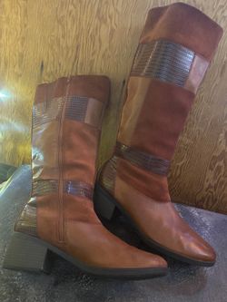 Clarks Leather And Suede Boots