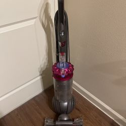 Dyson Complete Ball Vaccum