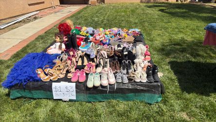 Yard Sale $1 - $3