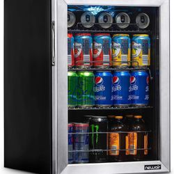 NewAir Mini fridge 