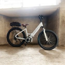 SONDORS FOLDING SMART STEP THRU E-BIKE WHITE MSRP $1800