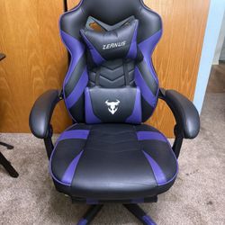 Gaming chair I Can Deliver