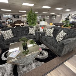 2 Pc Sofa And Loveseat 