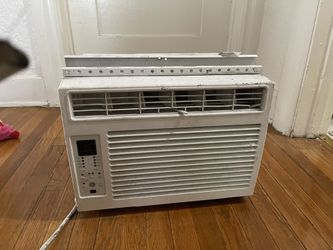 GE In Window A/C Unit