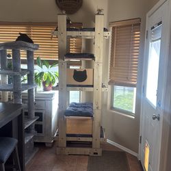 Cat tower
