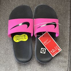 Nike slides