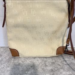 Dooney And Bourke Crossbody