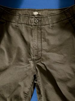 Shorts Men’s 33” Waist 
