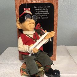 Zim’s the elves themselves- Chang Christmas collectibles