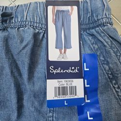 Splendid womans cropped pants