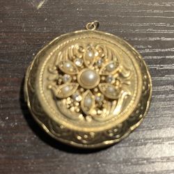 Vintage Locket 