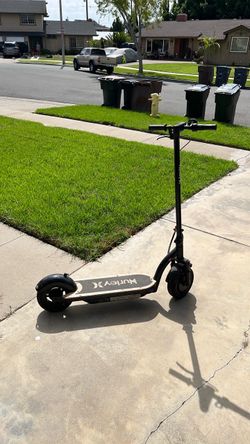 Electric scooter