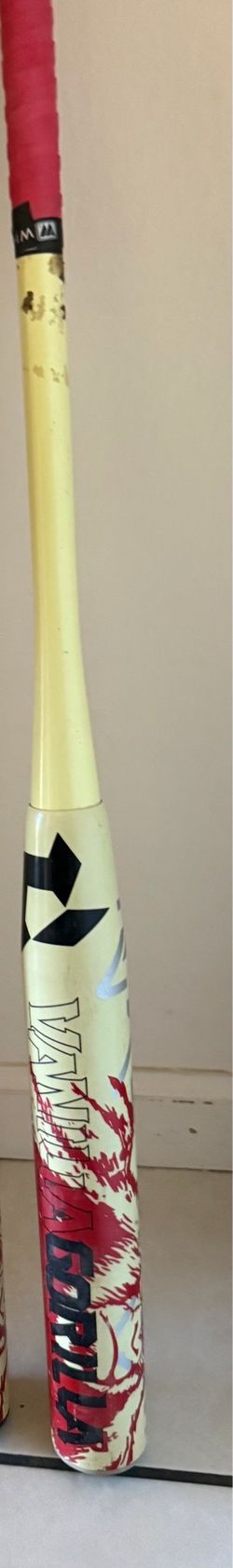 Softball bat