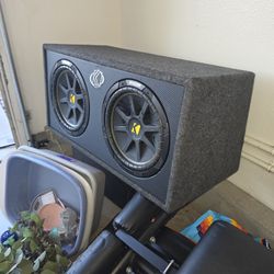 Kicker 10DC122
Ported enclosure with dual 12" Comp subwoofers