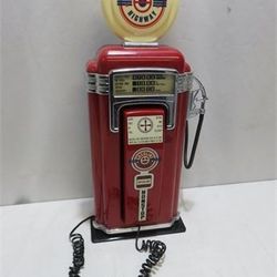 Old School Phome, Works Fine , great for a Collector Of Such Things Also Wonderful Conversation Piece!