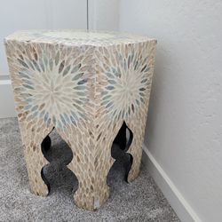 Beautiful Side Table/night Stand