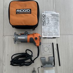 5.5 Amp Compact Fixed-Base Corded Router RIDGID